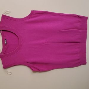 Pink Sleevless layering sweater